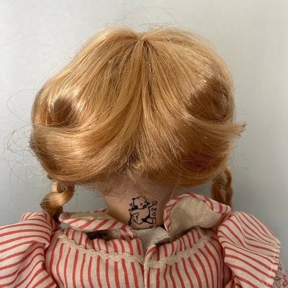 The Broadway Collection Doll - Picture 7 of 10